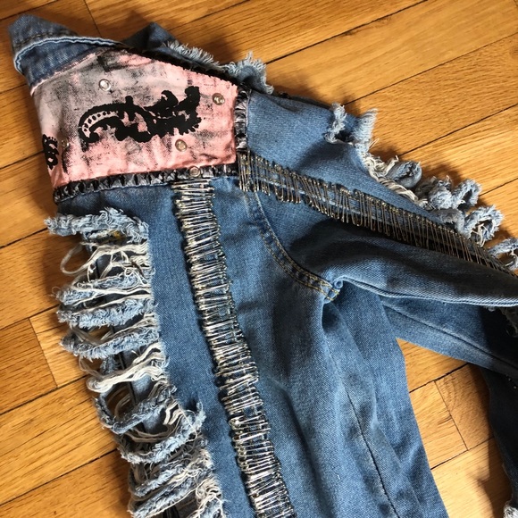 Hand painted Shredded Denim Jacket - Picture 14 of 16